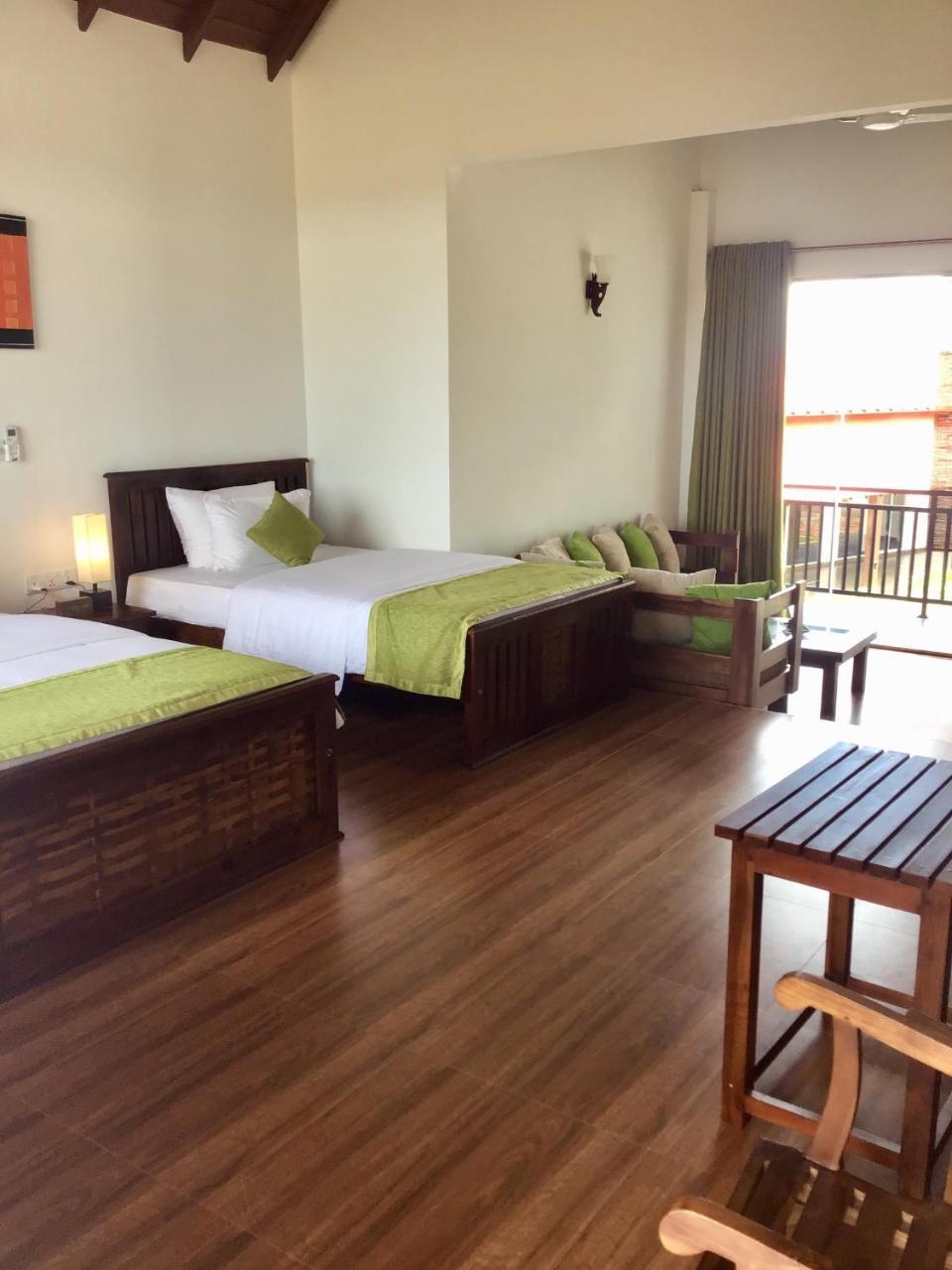 Avonil Resort Yala Tissamaharama Ngoại thất bức ảnh