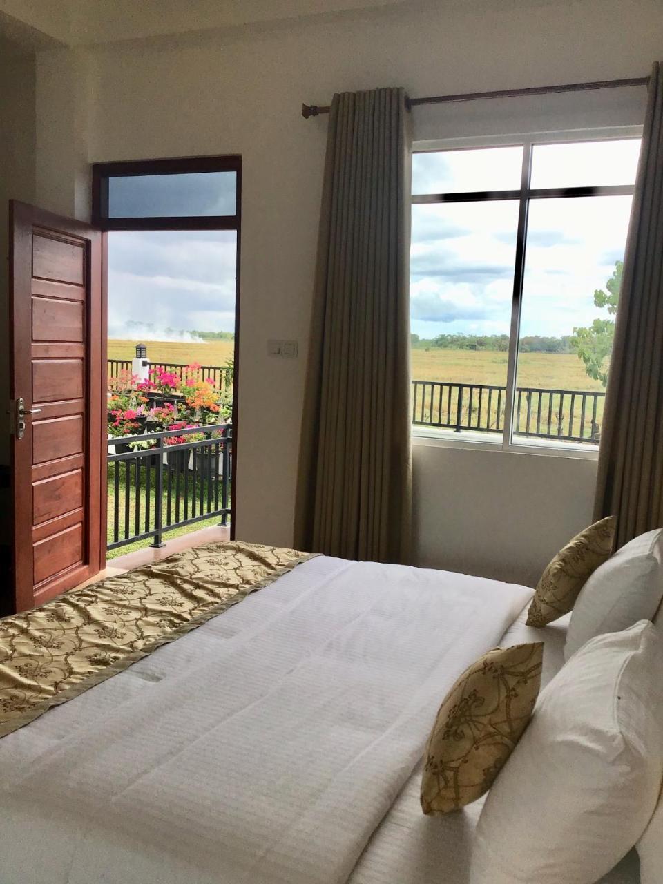 Avonil Resort Yala Tissamaharama Ngoại thất bức ảnh